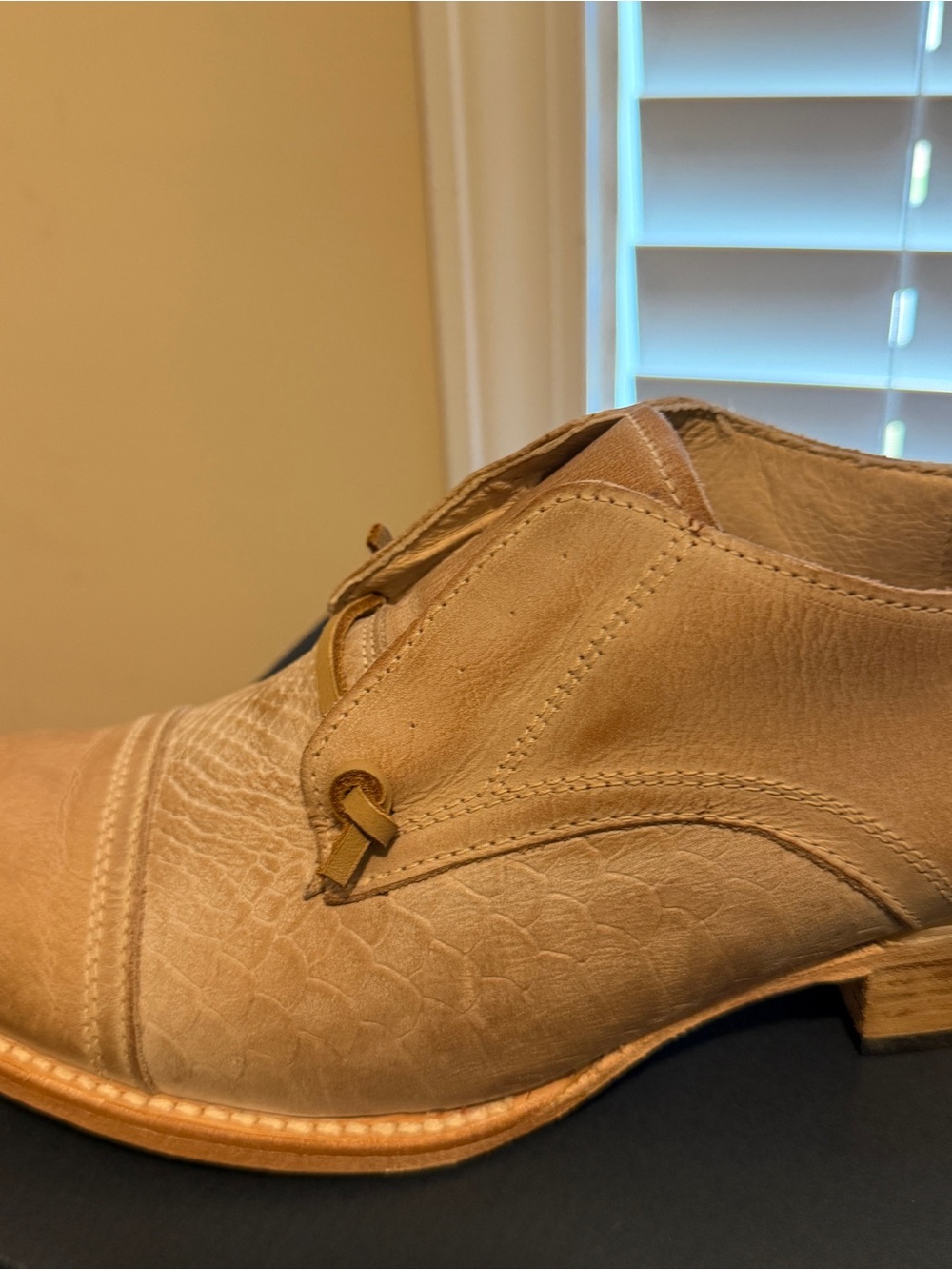 Freebird by Steven Women's Tan Leather Lace-Up Flats